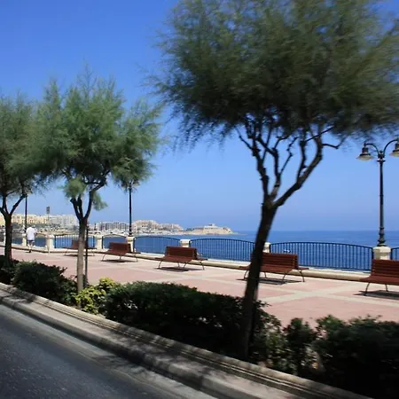 Modern 3br In The Centre Of Sliema Apartment