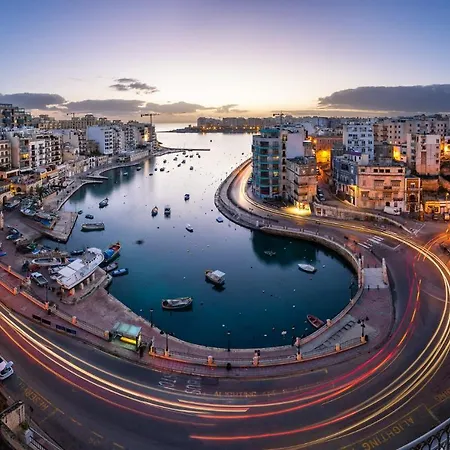 Modern 3br In The Centre Of Sliema