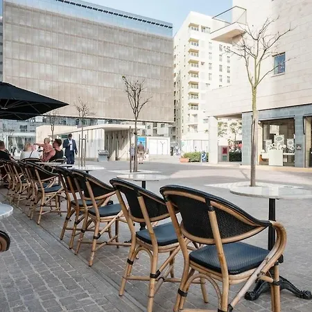 Apartment Modern 3br In The Centre Of *